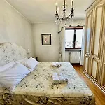 Flowers Apartment